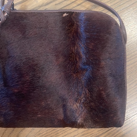 COWHIDE CROSS BODY BAG - Picture 2 of 6